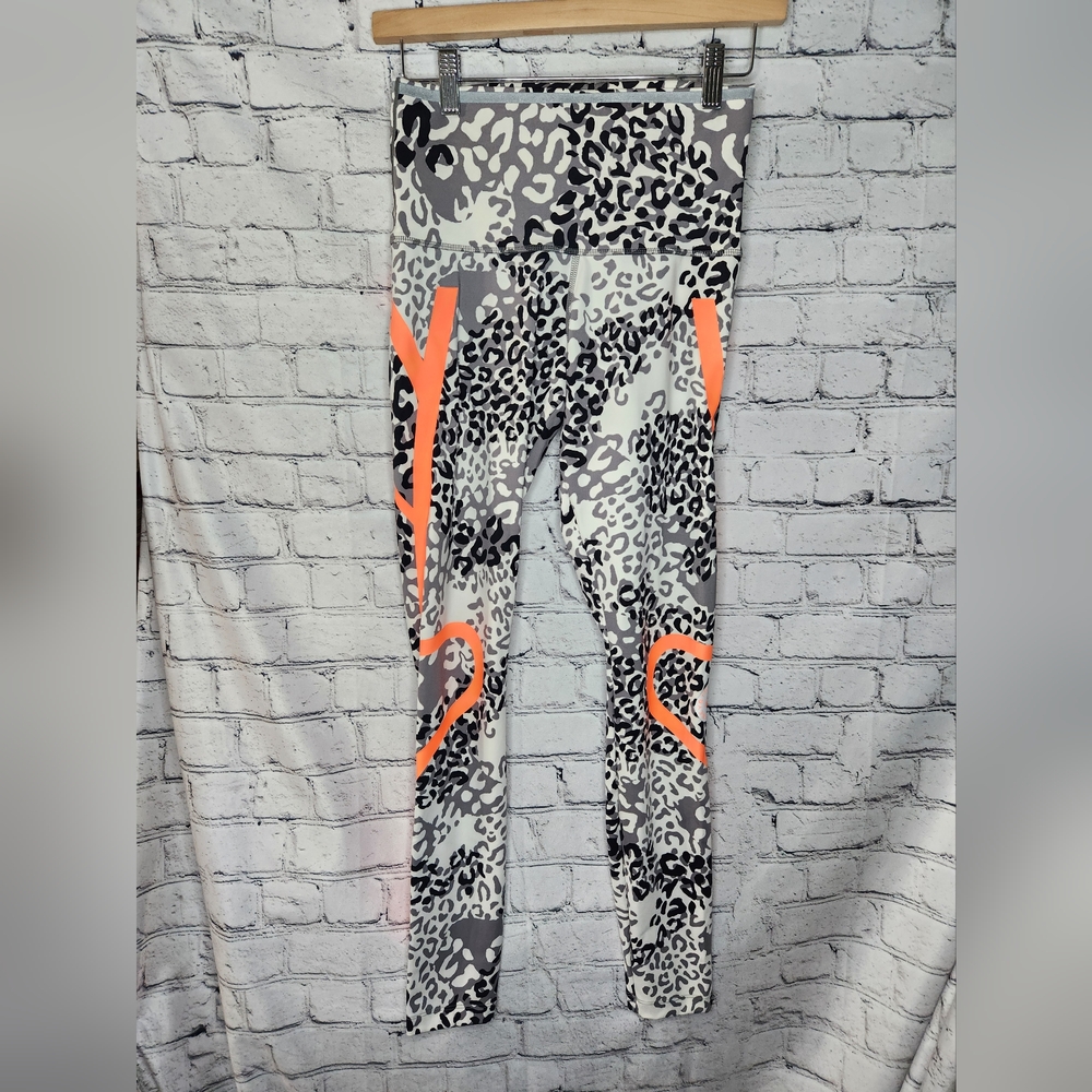 Adidas by Stella‎ McCartney Black and White Leopard Leggings Size Small